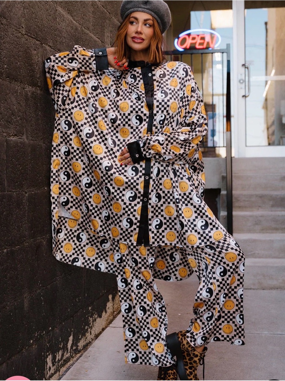 Dressed in LALA Size XL Checker Smiley Set